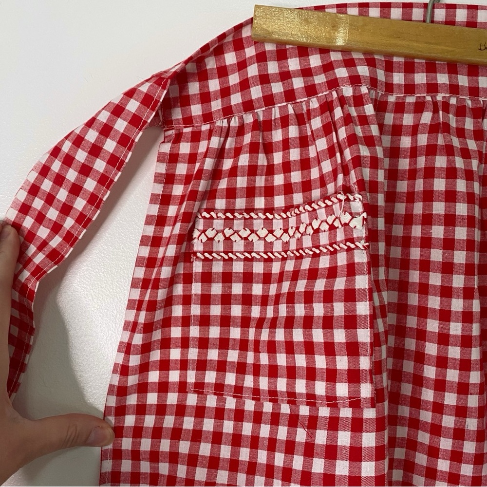 Vintage Embroidered Gingham Apron with Pocket
